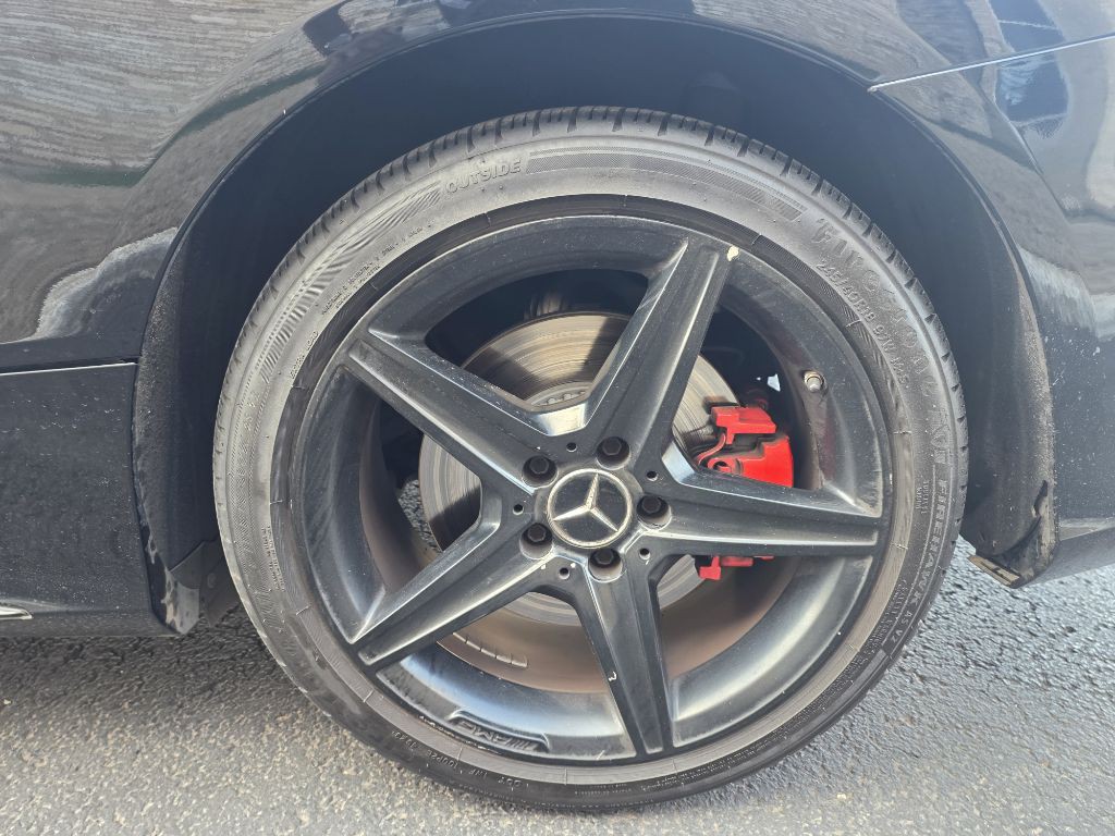 2017 Mercedes-Benz C-Class Image 9