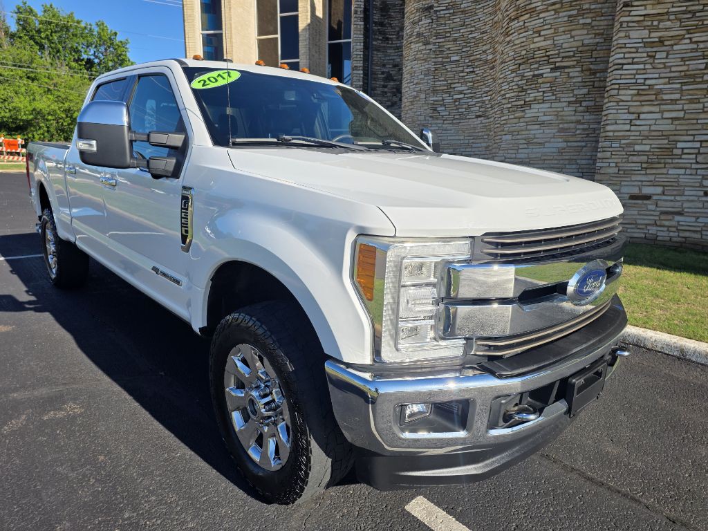 2017 Ford F-250 Image 1