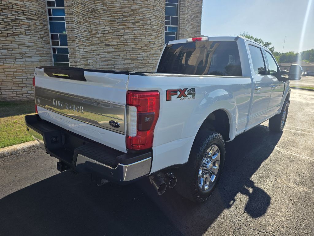 2017 Ford F-250 Image 3