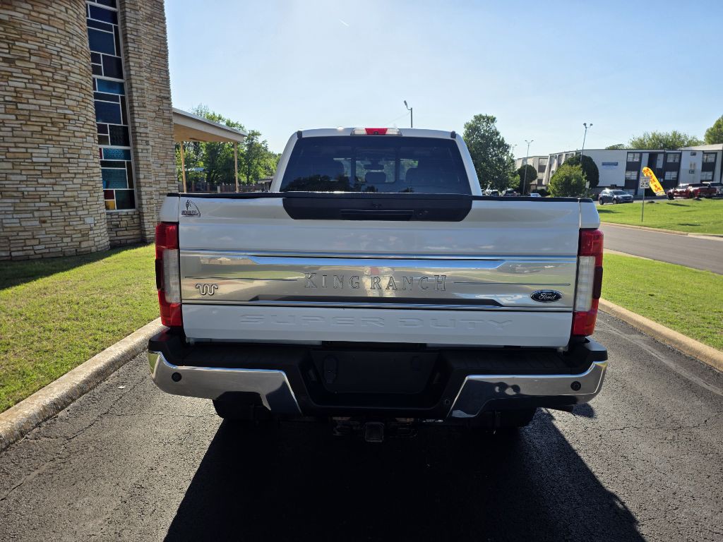2017 Ford F-250 Image 4