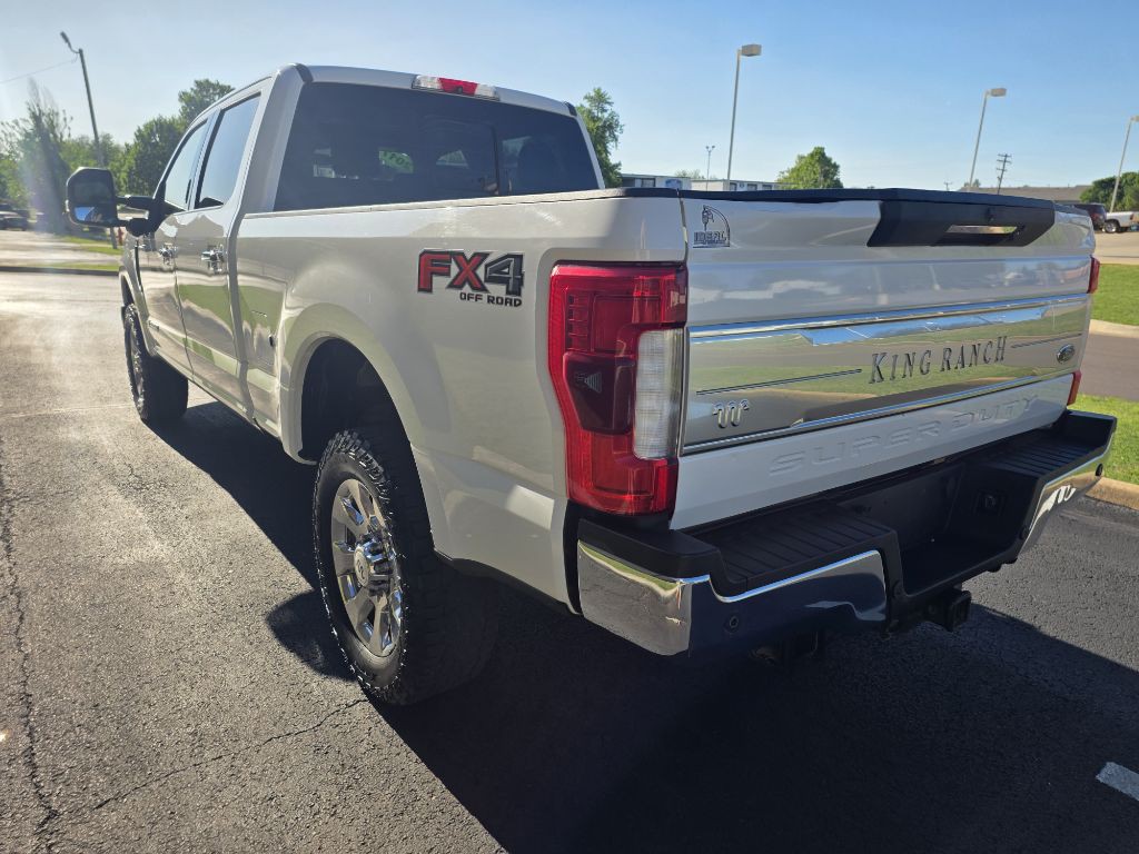 2017 Ford F-250 Image 5