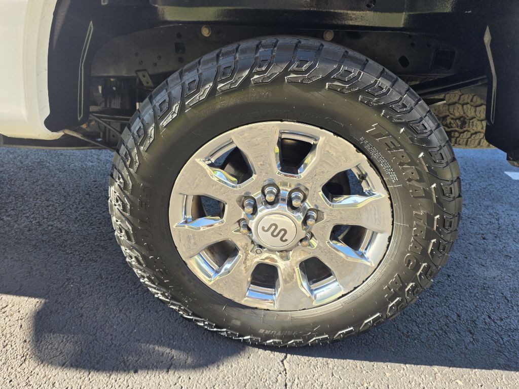 2017 Ford F-250 Image 9