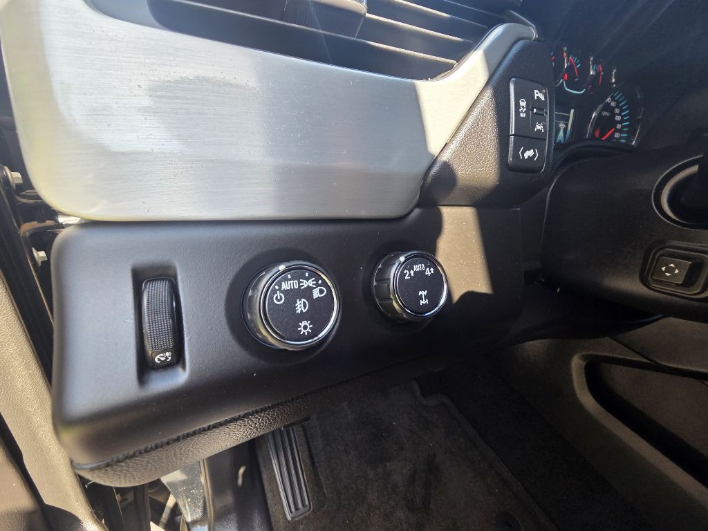 2017 GMC Yukon Image 15