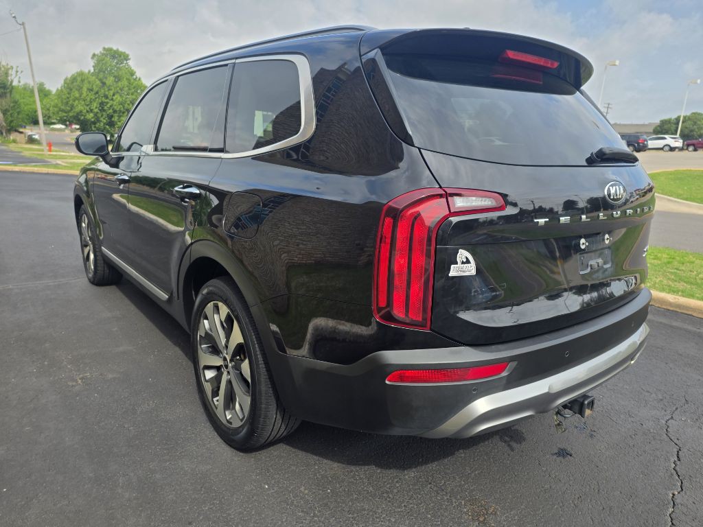 2021 Kia Telluride Image 2