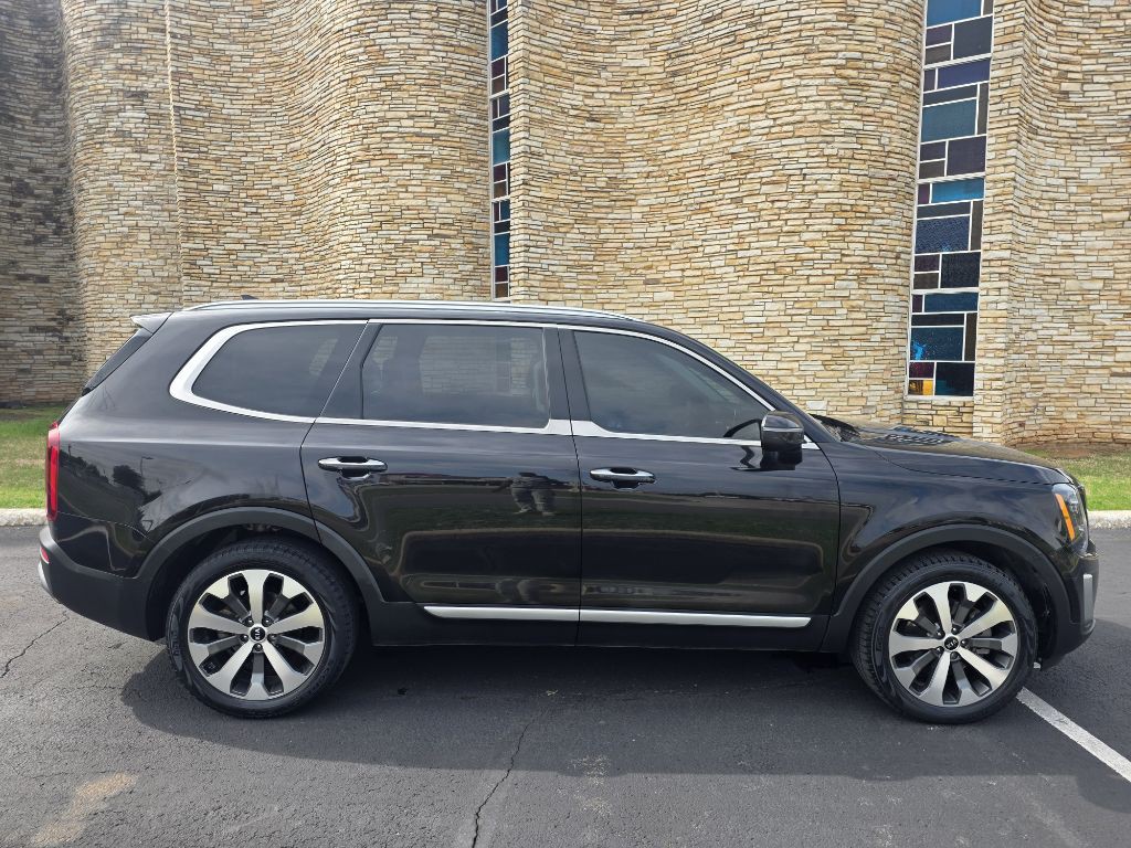 2021 Kia Telluride Image 3