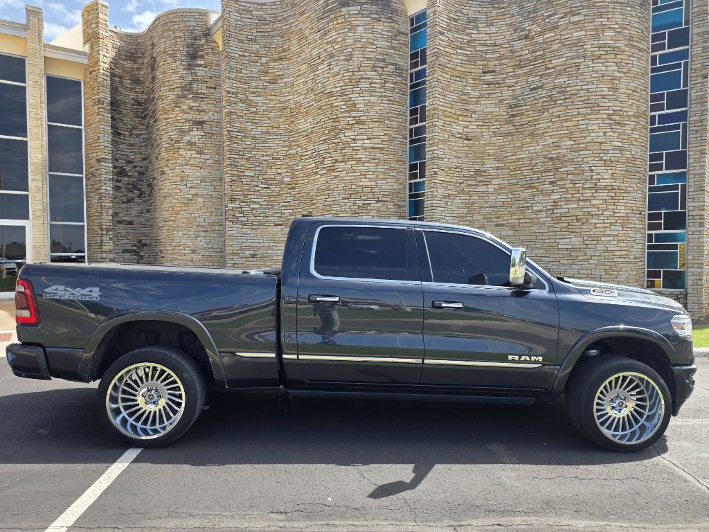 2020 RAM 1500 Image 2