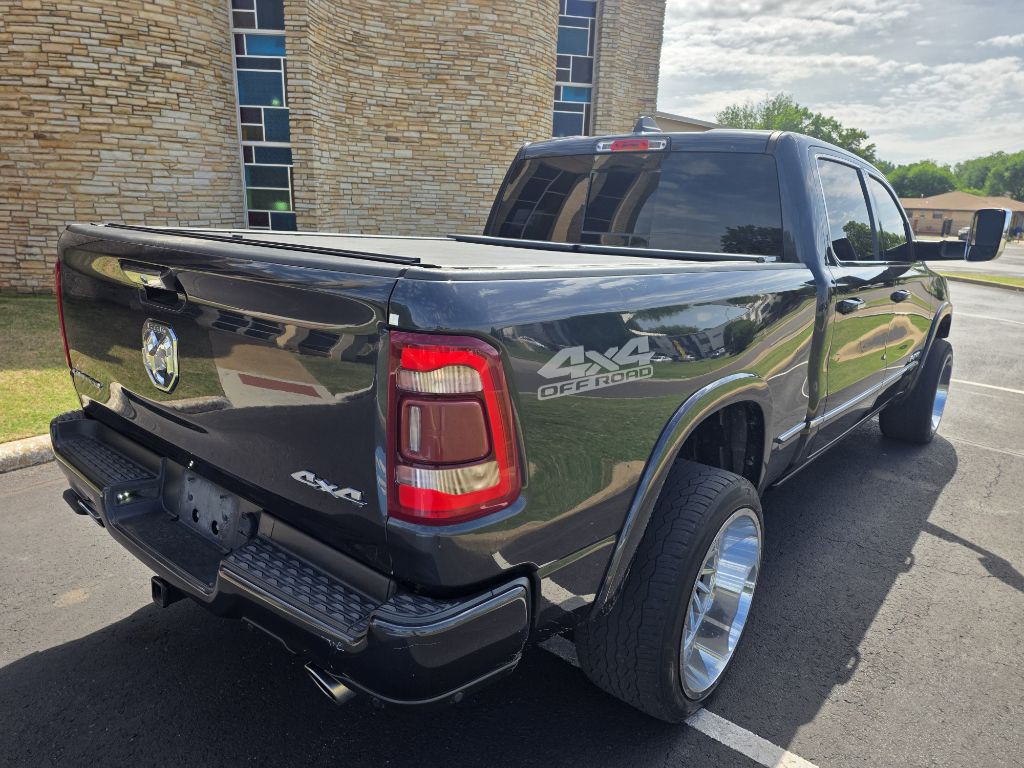 2020 RAM 1500 Image 3