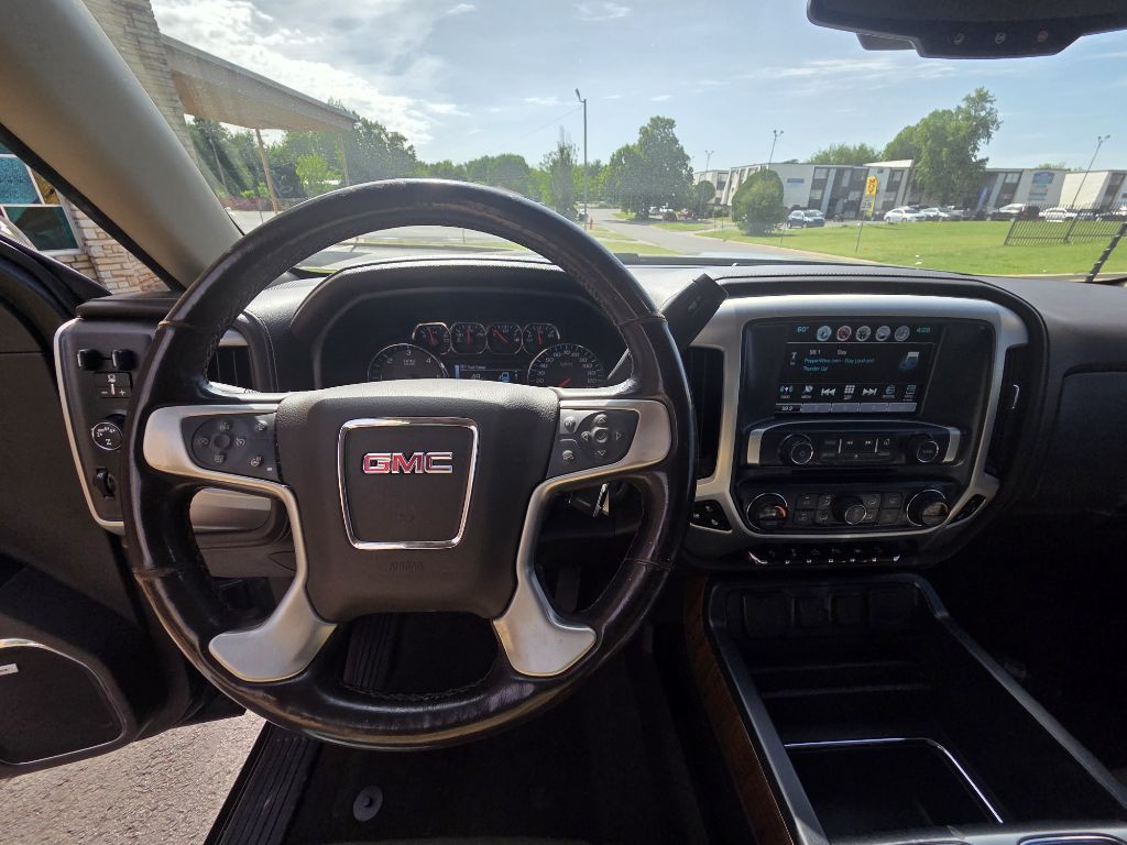 2018 GMC Sierra Image 11