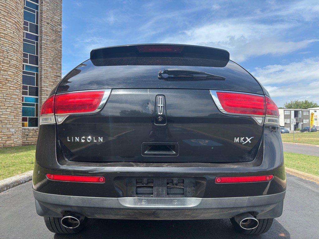 2011 Lincoln MKX Image 5