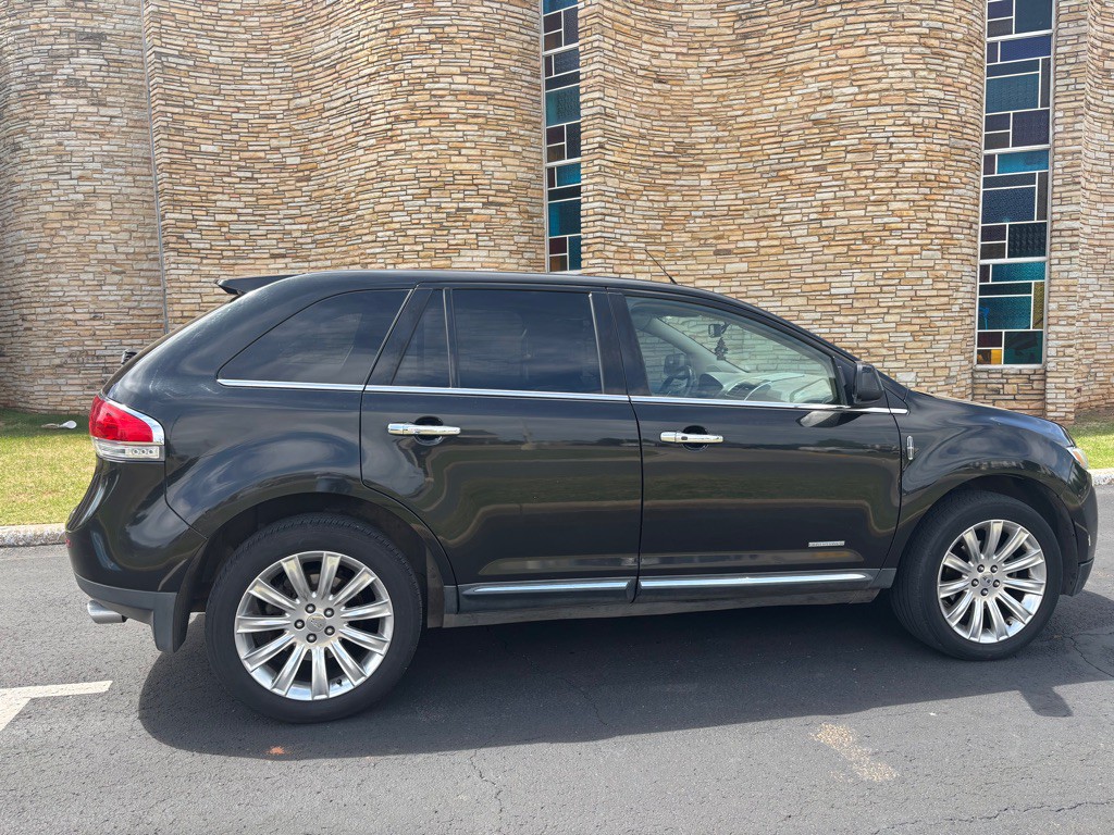 2011 Lincoln MKX Image 7