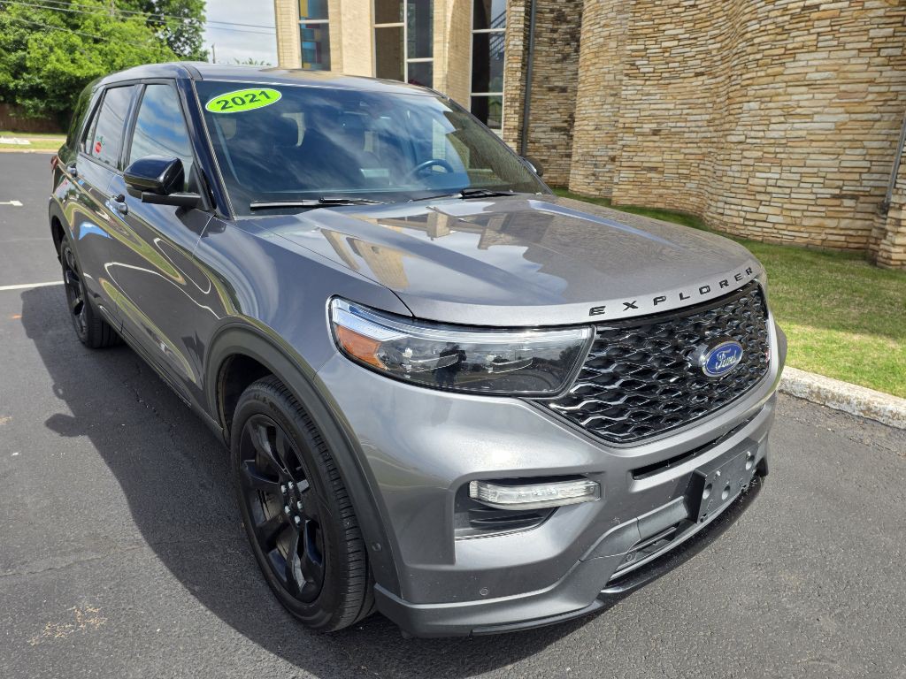 2021 Ford Explorer Image 1