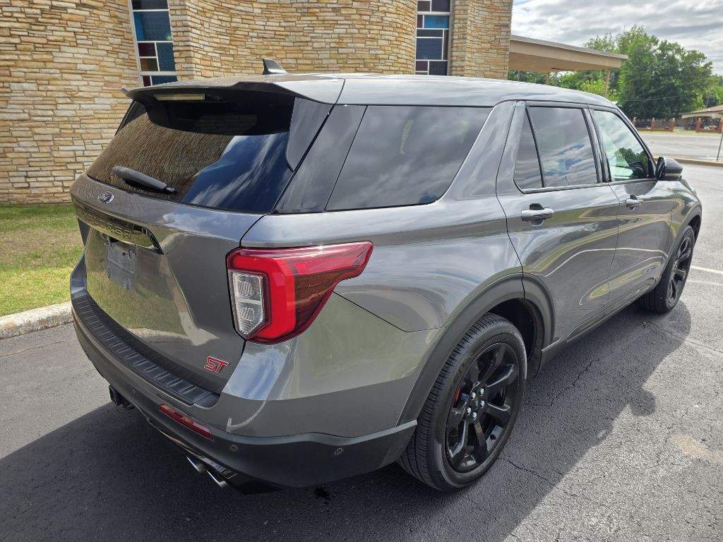 2021 Ford Explorer Image 3