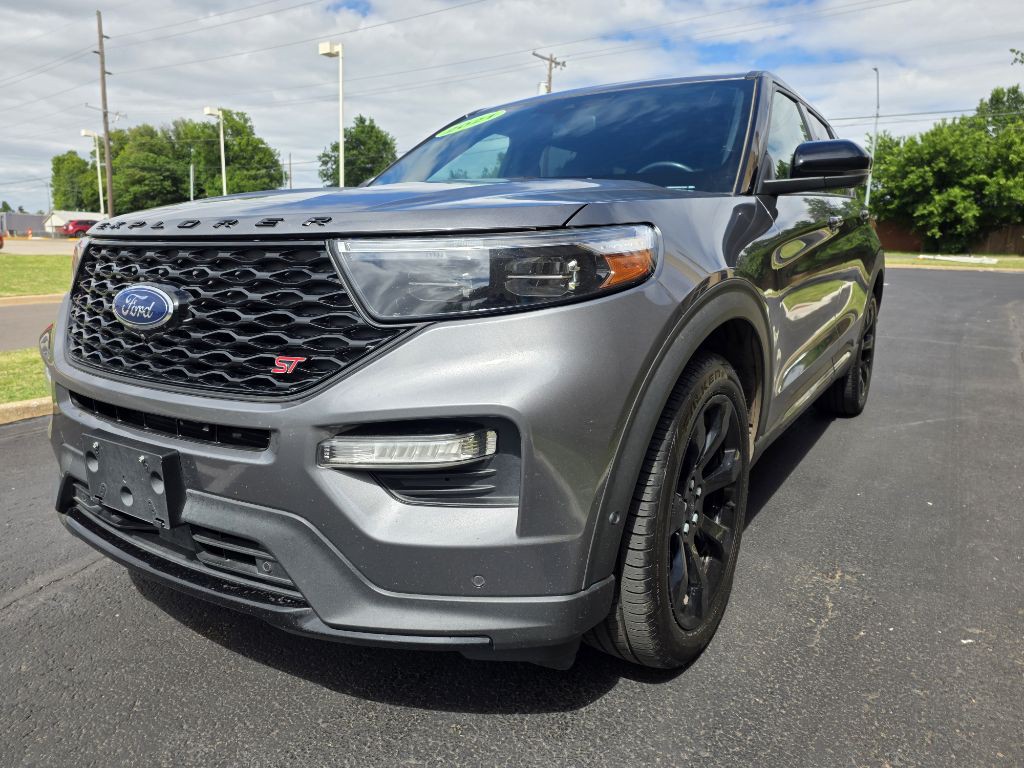 2021 Ford Explorer Image 8