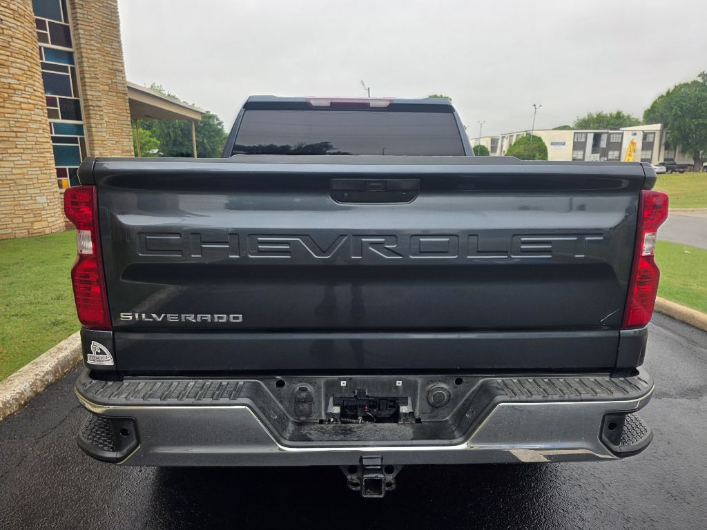 2019 Chevrolet Silverado 1500 Image 2