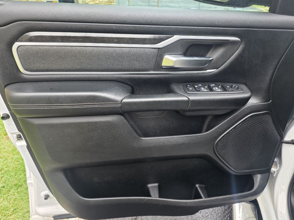 2019 RAM 1500 Image 12