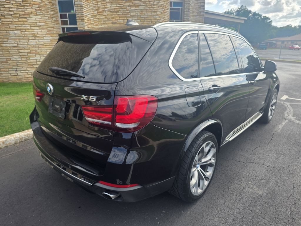 2015 BMW X5 Image 2