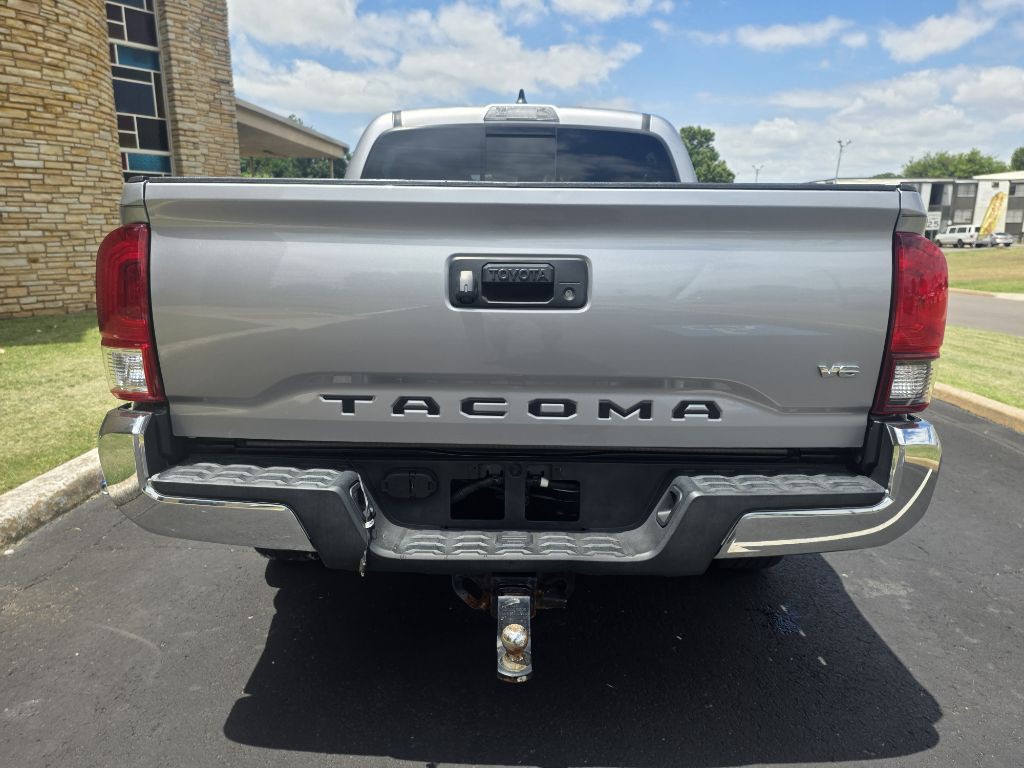 2020 Toyota Tacoma Image 5
