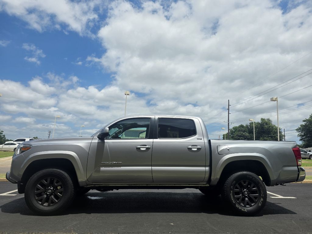 2020 Toyota Tacoma Image 6