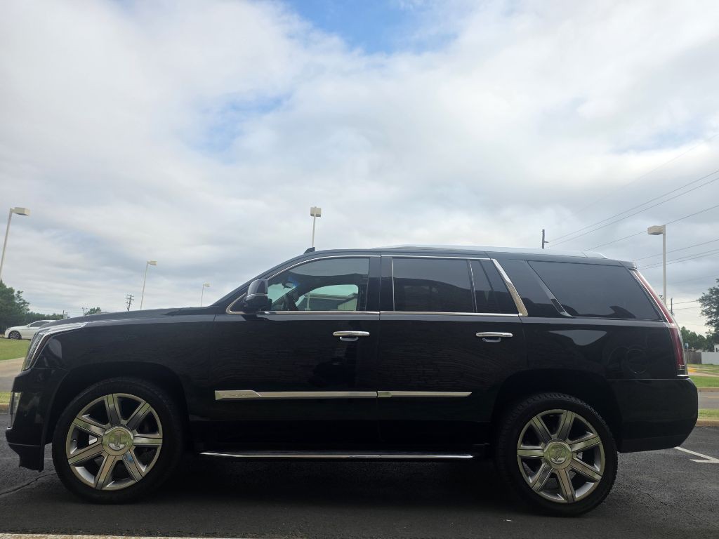 2019 Cadillac Escalade Image 6