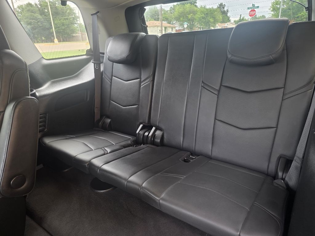 2019 Cadillac Escalade Image 13