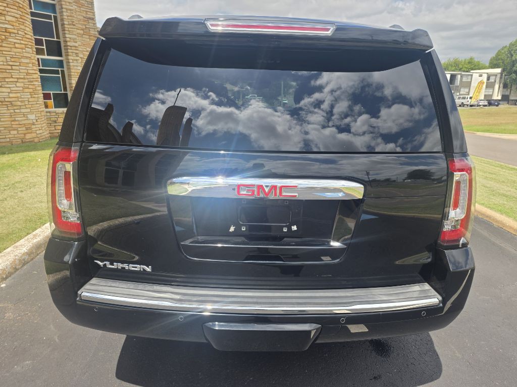 2017 GMC Yukon Image 4