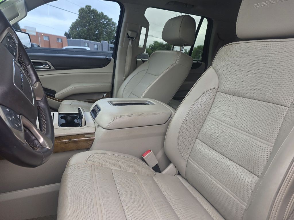 2017 GMC Yukon Image 10