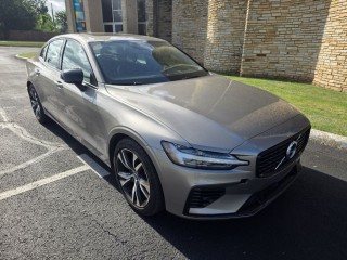 Image for 2021 Volvo S60 T8 RECHARGE R-DESIGN ID: 7473716