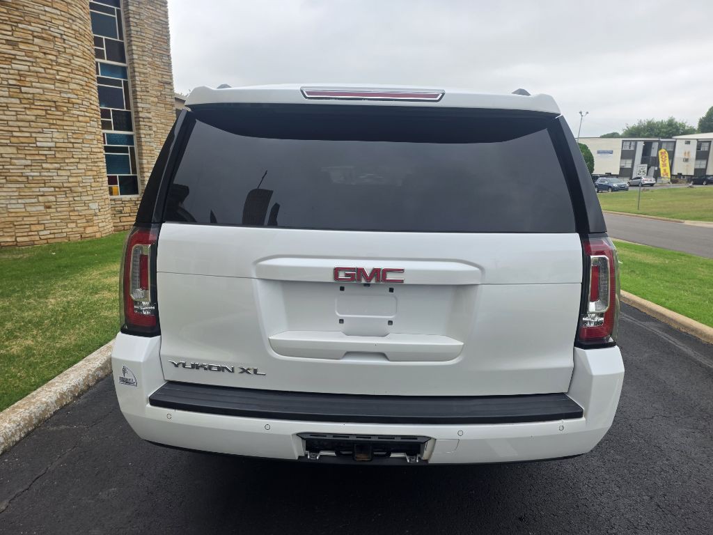 2016 GMC Yukon Image 5