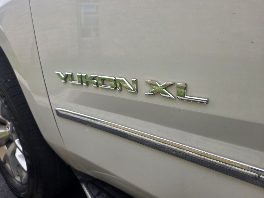2016 GMC Yukon Image 19