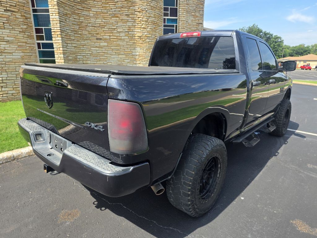 2017 RAM 1500 Image 3