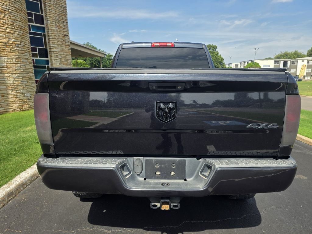 2017 RAM 1500 Image 4