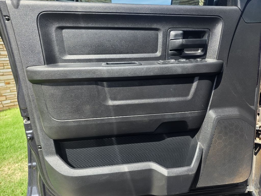 2017 RAM 1500 Image 13
