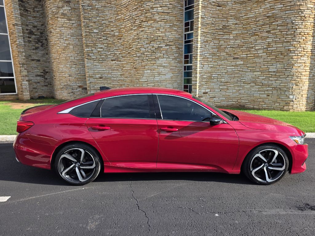 2021 Honda Accord Image 2