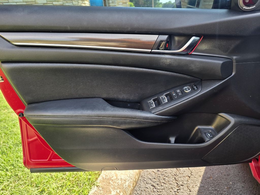 2021 Honda Accord Image 13