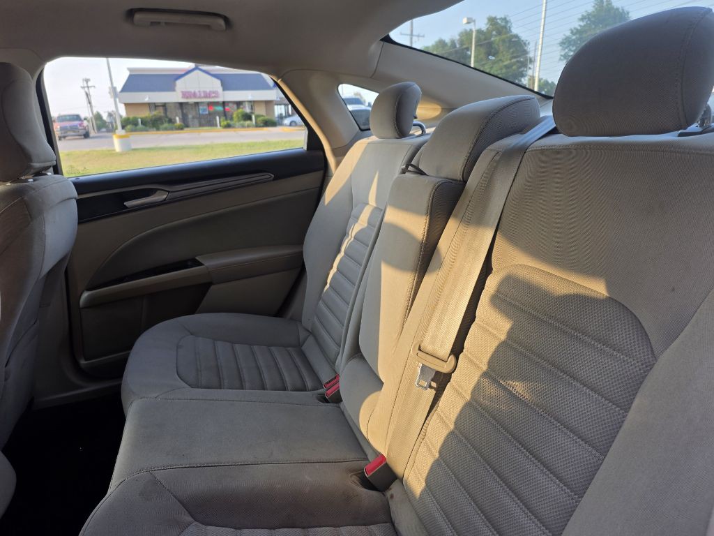 2018 Ford Fusion Image 13