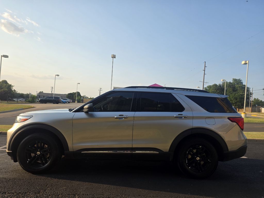 2020 Ford Explorer Image 6