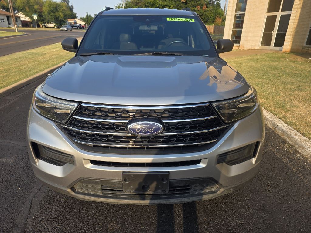 2020 Ford Explorer Image 9