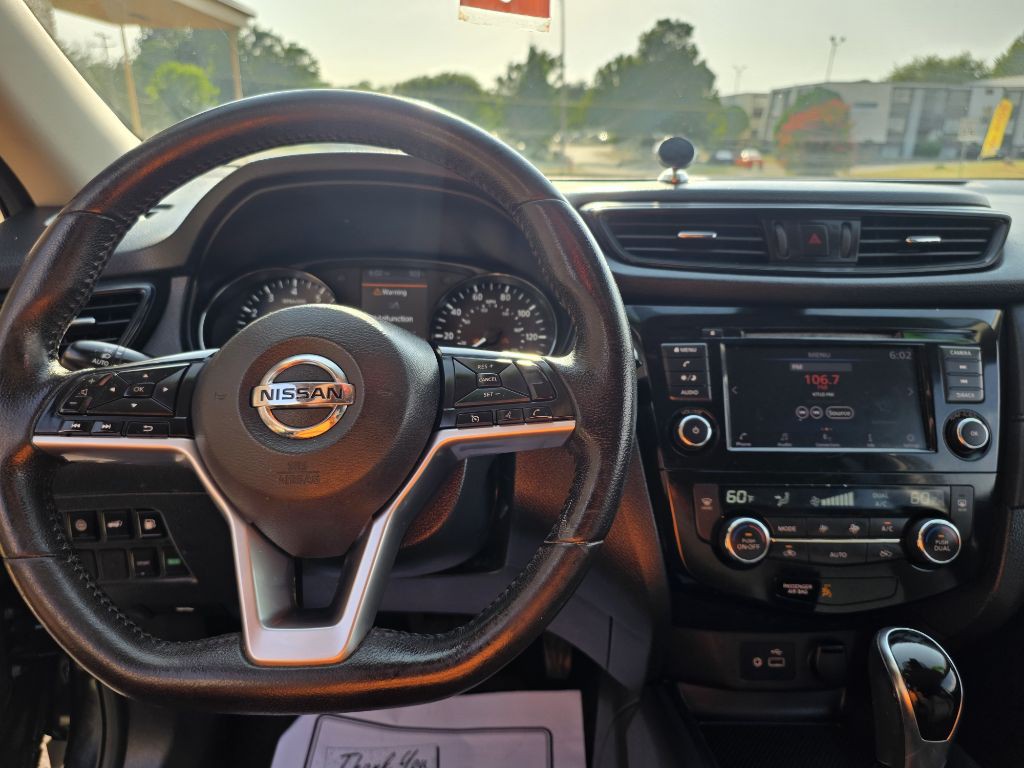 2019 Nissan Rogue Image 11