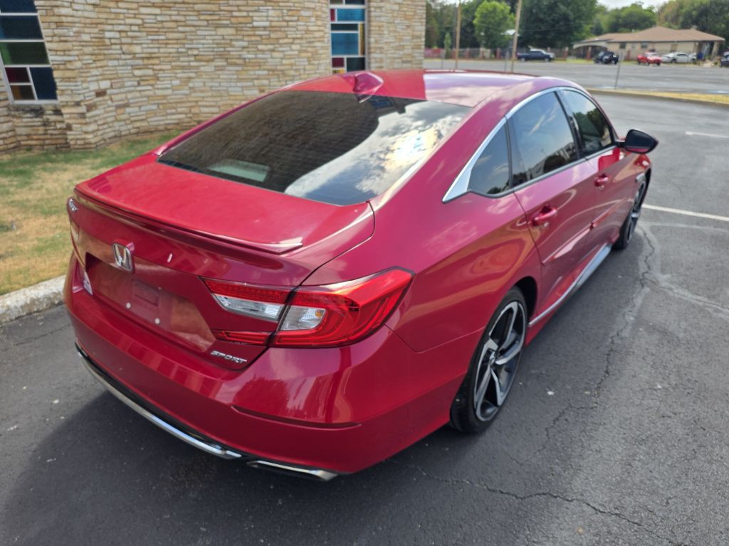 2018 Honda Accord Image 2