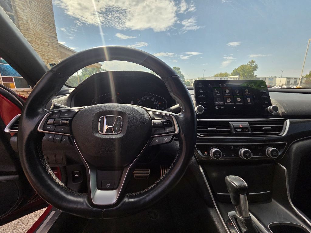 2018 Honda Accord Image 9