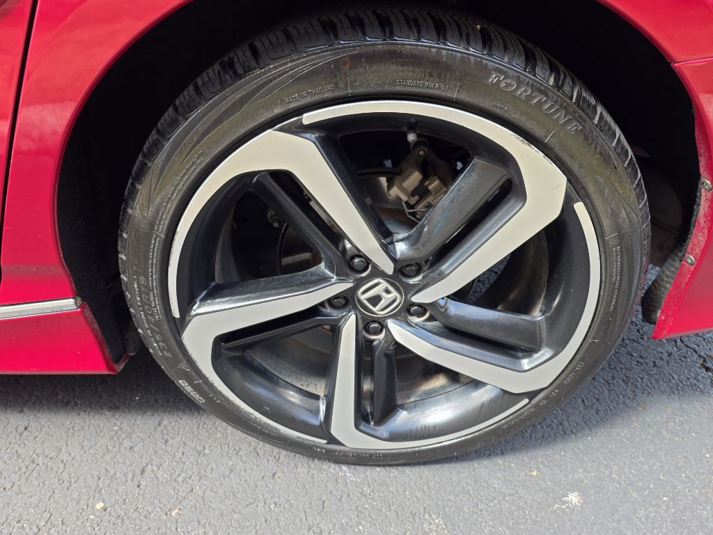 2018 Honda Accord Image 10