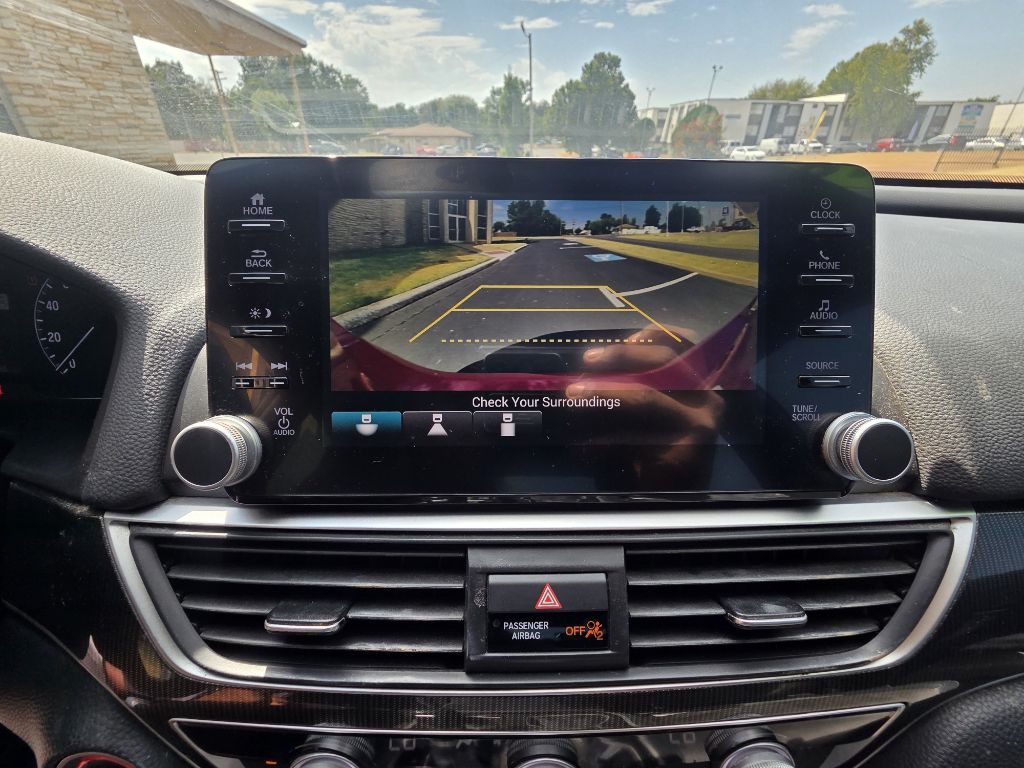 2018 Honda Accord Image 12