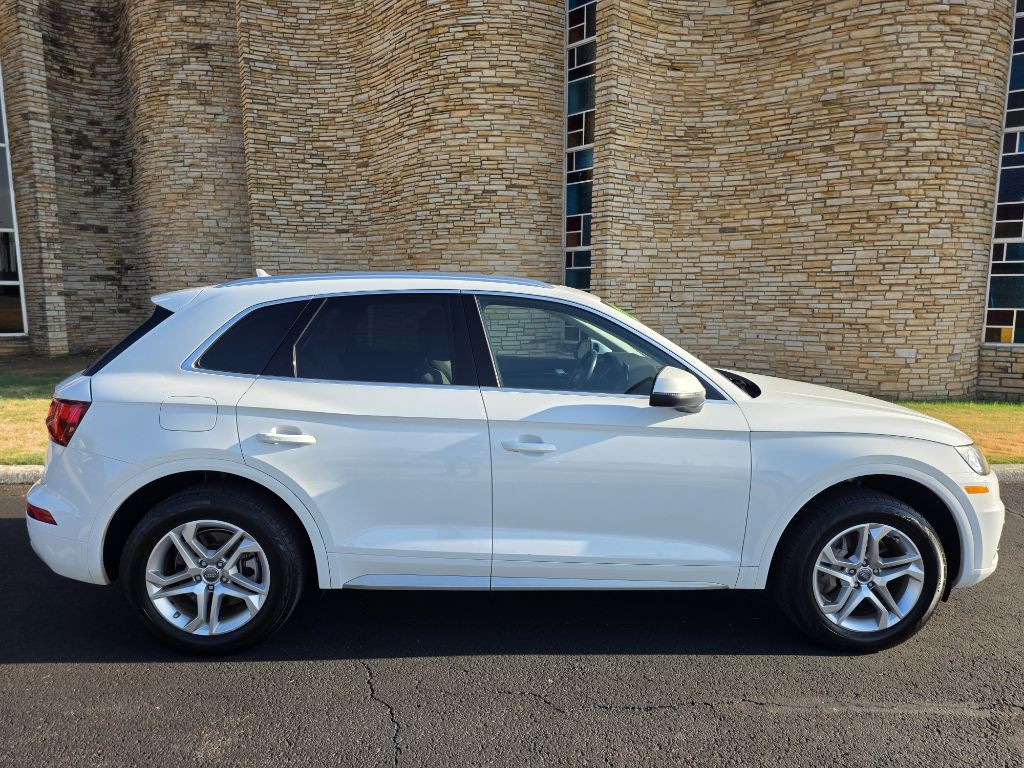 2018 Audi Q5 Image 2