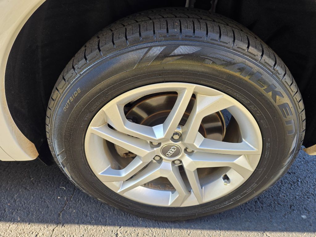 2018 Audi Q5 Image 8