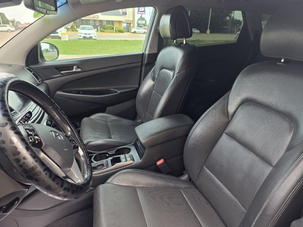 2016 Hyundai Tucson Image 11