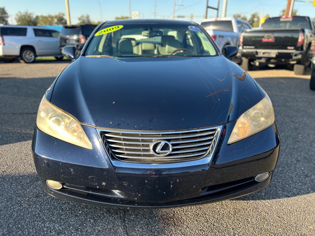 2009 Lexus ES Image 2
