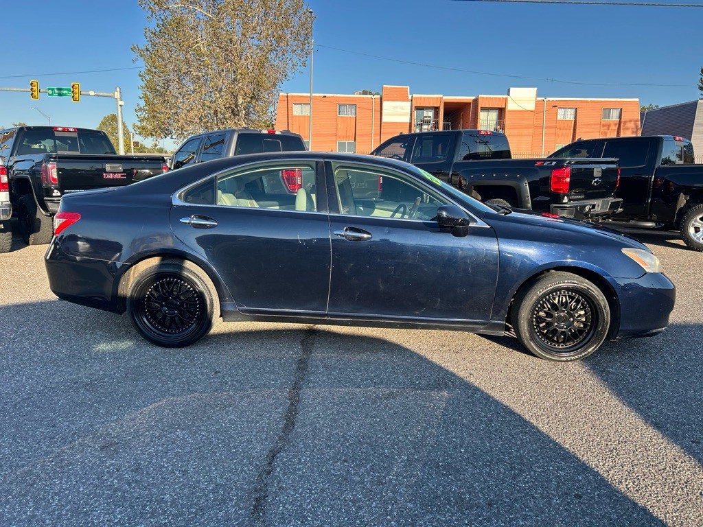 2009 Lexus ES Image 4