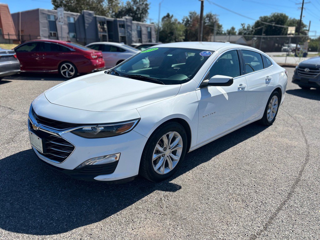 2019 Chevrolet Malibu Image 3
