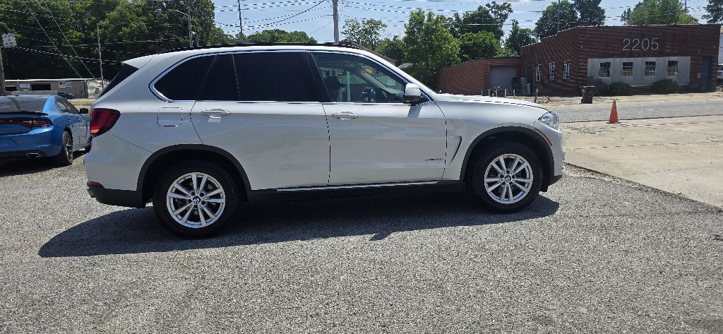 2015 BMW X5 Image 2