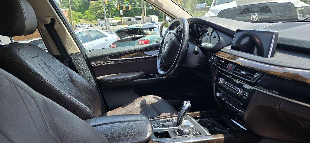 2015 BMW X5 Image 15